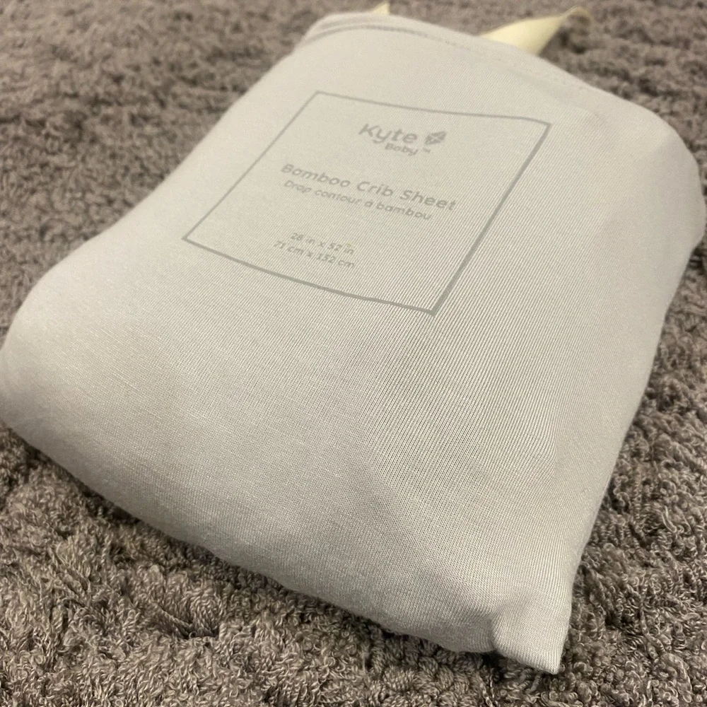 Kyte BABY Bamboo Crib Sheet - Light Gray